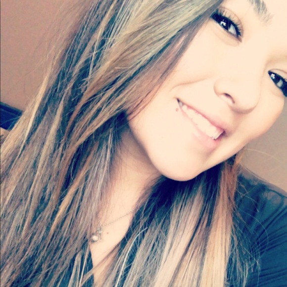 amari_lozano